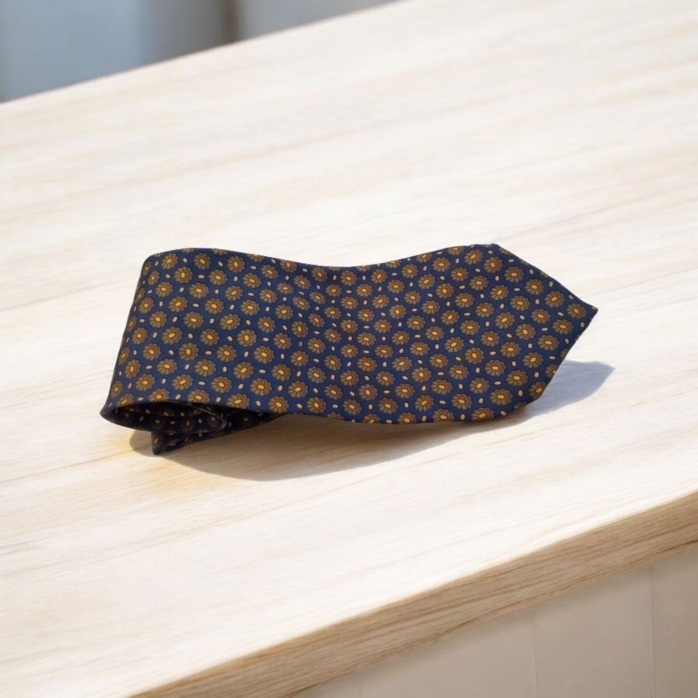 Hugo Boss 100% Silk Vintage Men's Tie